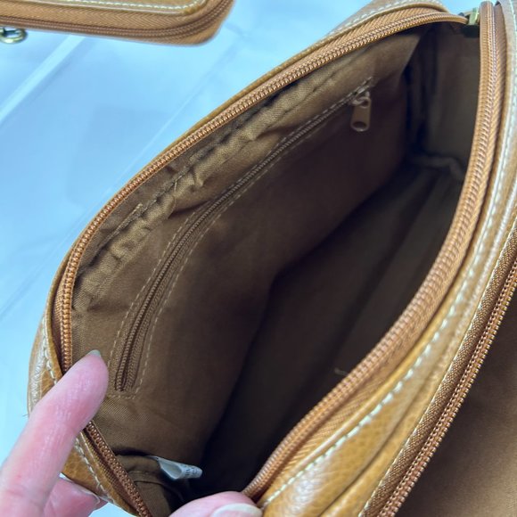 Pebbled Faux Leather Crossbody Bag and Clutch - Picture 10 of 14